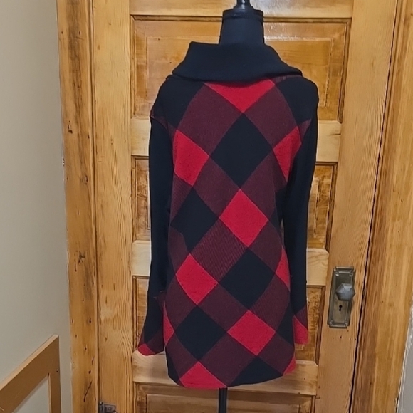 Sophie A Red And Black Plaid Cowl Neck Sweater M/L - Picture 3 of 5